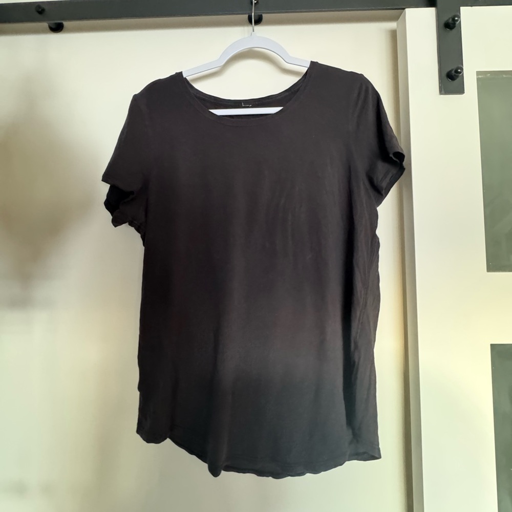 Lululemon Love Tee - Curved Hem